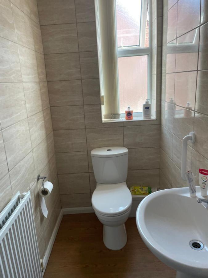Perfect For Large Groups, Sleeps 15 Close To City Centre Sheffield Esterno foto